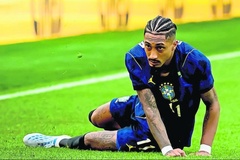 Khoản bồi thường ít ỏi mà FIFA trả cho Barcelona ở vụ Raphinha bị chấn thương