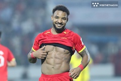 Bị chê “béo”, Xuân Son đáp trả bằng cú đúp, gửi thông điệp đanh thép