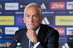 Chủ tịch LĐBĐ Italia "đầu hàng" dưới áp lực sau thất bại của Azzurri ở World Cup