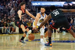 Quyết định hiếm gặp: Golden State Warriors để Stephen Curry ngồi dự bị trước Rockets