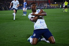 Inter Milan ngược dòng ngoạn mục và mở toang cánh cửa vô địch Serie A