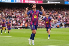 Ferran Torres cạnh tranh cho vị trí số 9 của Barcelona trong màn trở lại đầy ấn tượng