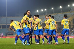 Hoàng Hên lập cú đúp, CLB Hà Nội áp sát Top 3 V.League