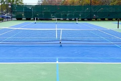 Tận dụng sân tennis chơi pickleball: Giải pháp linh hoạt khi “cháy sân”