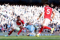 Haaland ghi bàn quyết định, Man City hạ gục Arsenal để mở toang cơ hội vô địch