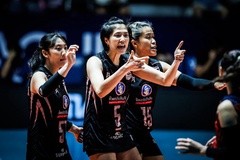 Tượng đài bóng chuyền Thái Lan Pleumjit 42 tuổi và vẫn là “nữ hoàng” trên lưới