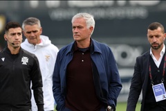 Khoảnh khắc đáng xấu hổ ở Bồ Đào Nha: Benfica trao giải cầu thủ xuất sắc nhất trận... cho trọng tài!