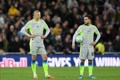 Guardiola tuyên bố "chiến đấu đến cùng" sau khi Man City đánh mất lợi thế