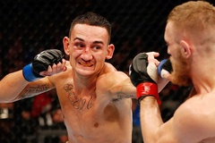 Chưa chốt hợp đồng UFC 329, Max Holloway đã lao vào tập luyện để đối đầu Conor McGregor