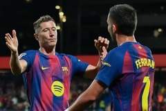 Cuộc chiến giành vị trí số 9 trong trận Siêu kinh điển: Ferran hay Lewandowski?