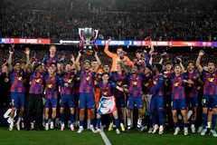 Đánh bại Real Madrid ở trận Siêu kinh điển, Barcelona lên ngôi vô địch La Liga
