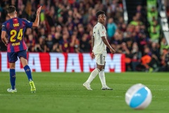 Từ vụ Valverde đến mất chức vô địch La Liga tại Camp Nou: Real Madrid trải qua một tuần đen tối đầy đau đớn