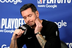 HLV JJ Redick gửi thông điệp đầy cảm xúc sau khi Lakers bị loại khỏi Playoffs