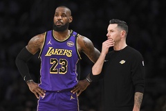 HLV JJ Redick từng choáng váng trước bộ máy quản lý mỏng manh của Lakers