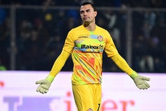 Thủ môn Indonesia vừa xuống hạng Serie B vẫn có cơ hội dự Cúp C1 châu Âu