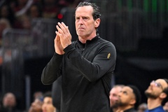 Dù thua trắng trước Knicks tại NBA Playoffs, Kenny Atkinson vẫn trở lại dẫn dắt Cavaliers