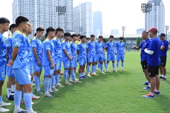 HLV Nhật Bản cùng U19 Việt Nam quyết tâm vượt khó ở Đông Nam Á