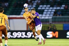 HAGL ngược dòng hạ Hà Nội, chính thức trụ hạng V.League trước một vòng đấu