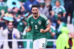 Raul Jimenez và bàn thắng để hoàn thành lời hứa với cha mình