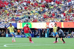 Brazil đối mặt 2 vấn đề đáng lo ngại trong màn ra mắt World Cup đáng thất vọng