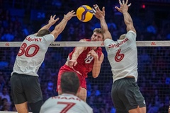Hartke bùng nổ với 33 điểm, tuyển Mỹ ngược dòng đánh bại Canada khó tin tại VNL 2026