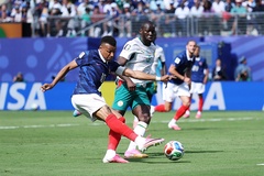 Mbappe lập cú đúp trước Senegal, trở thành chân sút số 1 lịch sử tuyển Pháp