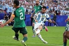 Miroslav Klose nói gì khi Messi san bằng kỷ lục ghi bàn World Cup?