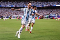 Messi gia nhập CLB 18 huyền thoại World Cup sau cú hat-trick lịch sử