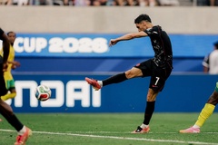 Từ bi kịch gia đình đến người hùng World Cup: Hành trình phi thường của Eustaquio