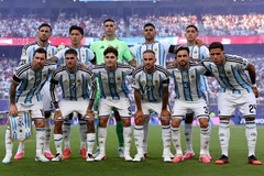 Argentina tái lập kỷ lục của Brazil trong trận chung kết World Cup