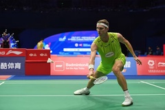 Shi Yu Qi và Viktor Axelsen tranh cãi quyết liệt ở bán kết giải cầu lông Denmark Open 2025