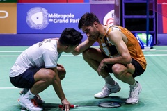 Giải vô địch cầu lông thế giới 2025: Sau trận đấu khó khăn là khoảnh khắc dịu dàng!