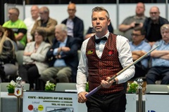 Bước đột phá muộn màng đưa cháu trai 'Quý ông 100' đối đầu dàn siêu sao Billiards thế giới