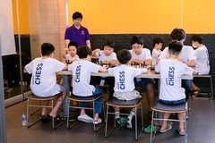 Giải Cờ vua mùa hè kết hợp công nghệ và thể chất: Hướng tiếp cận giáo dục toàn diện cho học sinh