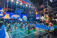 Điểm nhấn văn hóa tại IMAF 2025: Cờ Người Võ Thuật của Võ Lâm Tân Khánh Bà Trà 