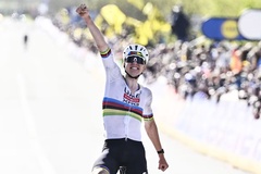 Tadej Pogacar san bằng kỷ lục tại cuộc đua xe đạp Tour of Flanders 2026: Vòng nguyệt quế và bóng ma pháp lý