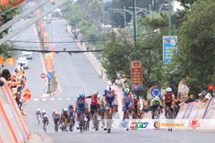 Trực tiếp đua xe đạp Cúp truyền hình TPHCM 2026 hôm nay 21/04: "Đại tiệc" tốc độ quanh hồ Xuân Hương