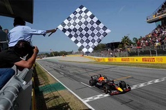 Kết quả đua F1 mới nhất 23/5: Đồng đội nhường Verstappen dẫn đầu cuộc đua Vô địch thế giới