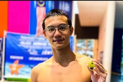 Kình ngư trẻ Yu Jing phá kỷ lục, chấm dứt cơn khát huy chương SEA Games 50m tự do kéo dài 22 năm của làng bơi Malaysia