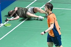 Wong Ling Ching thi đấu thoải mái và cầm chắc huy chương cầu lông SEA Games 33