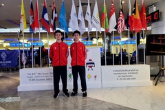 Trần Hoàng Khôi đoạt huy chương vàng bowling SEA Games lịch sử dù bowler 16 tuổi bị bắt đánh lại