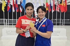 Xạ thủ bắn súng Trịnh Thu Vinh và võ sĩ karate Phạm Ngọc Trâm vào biên chế ngành Công an sau SEA Games 33