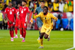 Caleb Yirenkyi: Hành trình từ đám cỏ cháy châu Phi đến người hùng ghi bàn cho Ghana ở đêm mưa World Cup
