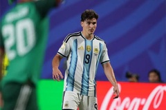 Ngôi sao Julián Alvarez bị đốt áo đấu ở CLB sau trận Argentina thắng Áo