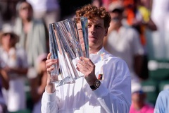 Jannik Sinner & cú đúp Sunshine Double lịch sử: Cột mốc 60 triệu đô la và sự trỗi dậy của đế chế tài chính quần vợt mới