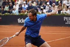 Daniil Medvedev và bài toán thích nghi tại quần vợt Monte Carlo Masters 2026: Thách thức trên mặt sân đất nện