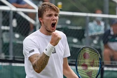 Alexander Bublik đánh bại Lorenzo Musetti để giành chức vô địch giải quần vợt Hong Kong Open