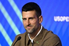 Novak Djokovic thay đổi kế hoạch, tận hưởng quần vợt thay vì xem bóng rổ