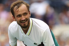 Medvedev tiến vào vòng 2 tại giải quần vợt Úc mở rộng sau trận đấu khó khăn với tay vợt người Hà Lan De Jong