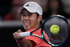 Giải quần vợt Next Gen ATP Finals: Tien hồi phục ở bảng Xanh, Budkov Kjær tiến gần hơn đến bán kết